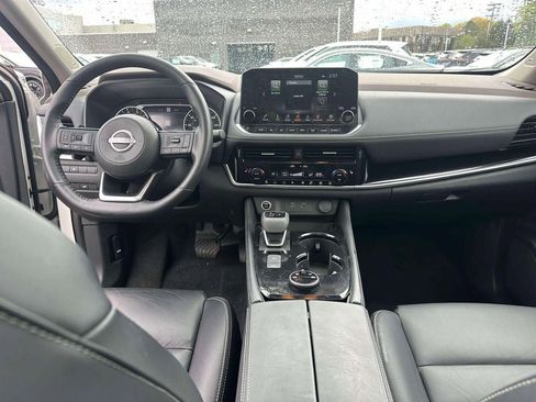 Used 2023 Nissan Rogue SL w/ SL Premium Package AWD/4WD image 13