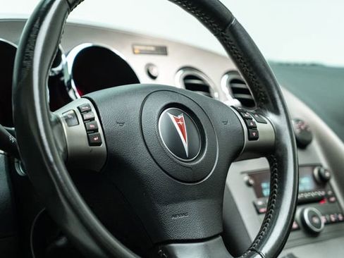 Used 2007 Pontiac Solstice GXP w/ Premium Package image 23