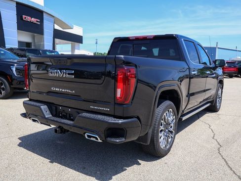 New 2026 GMC Sierra 1500 Denali Ultimate AWD/4WD image 3