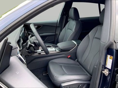 New 2025 Audi Q8 Premium Plus AWD/4WD image 8