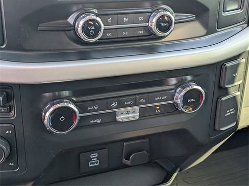 Used 2022 Ford F150 XLT w/ Equipment Group 301A Mid image 28