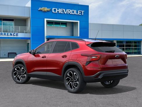 New 2026 Chevrolet Trax RS w/ Driver Confidence Package FWD image 3