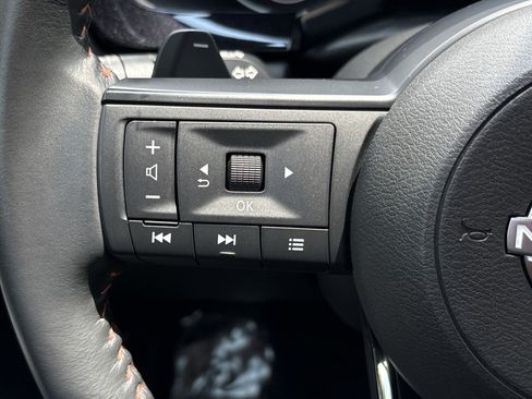 Used 2024 Nissan Pathfinder Rock Creek AWD/4WD image 25