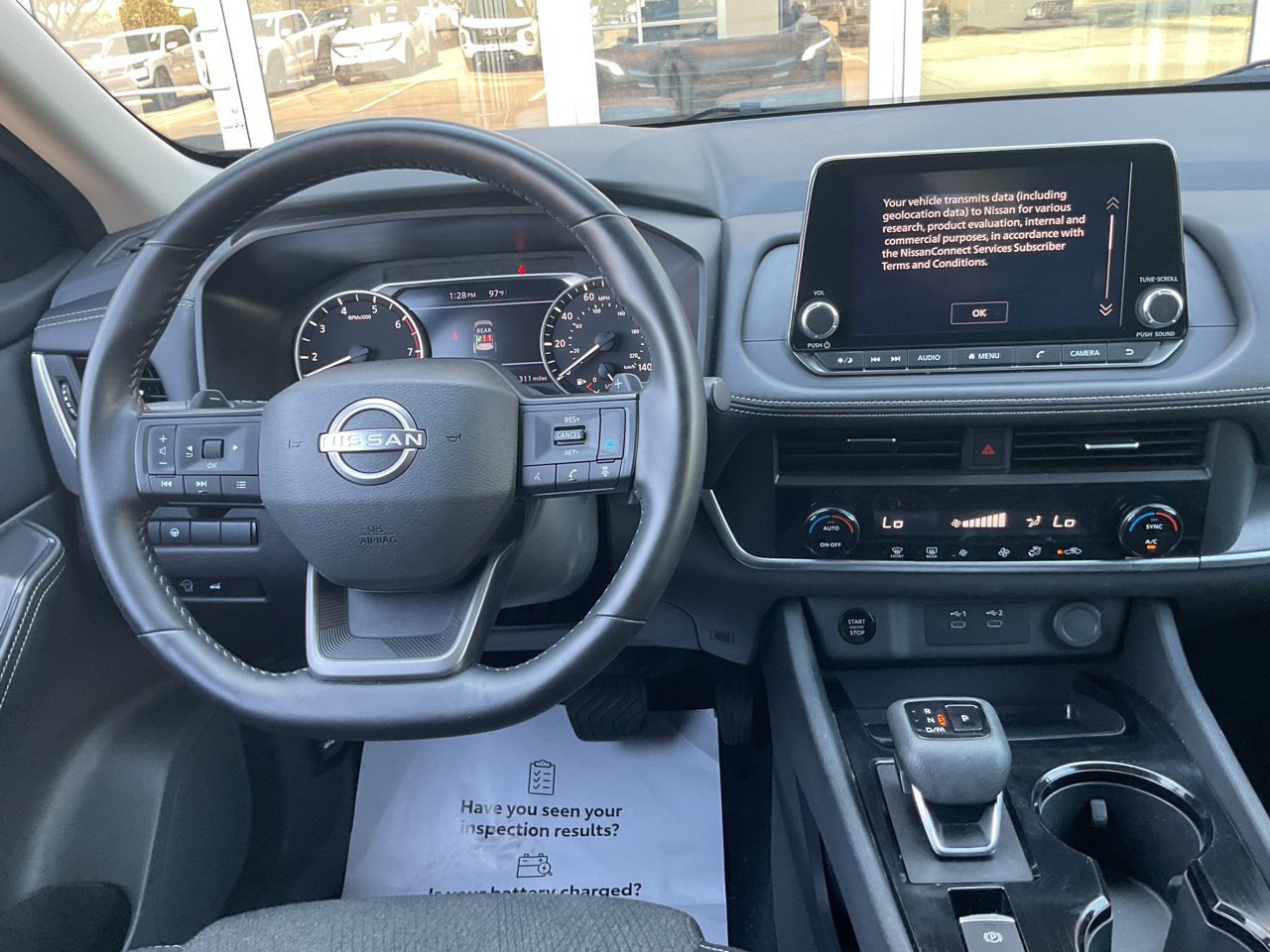 Used 2025 Nissan Rogue SV FWD image 10