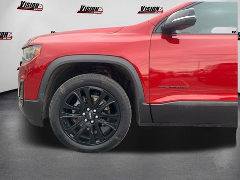 Used 2023 GMC Acadia SLE w/ Driver Convenience Package image 12