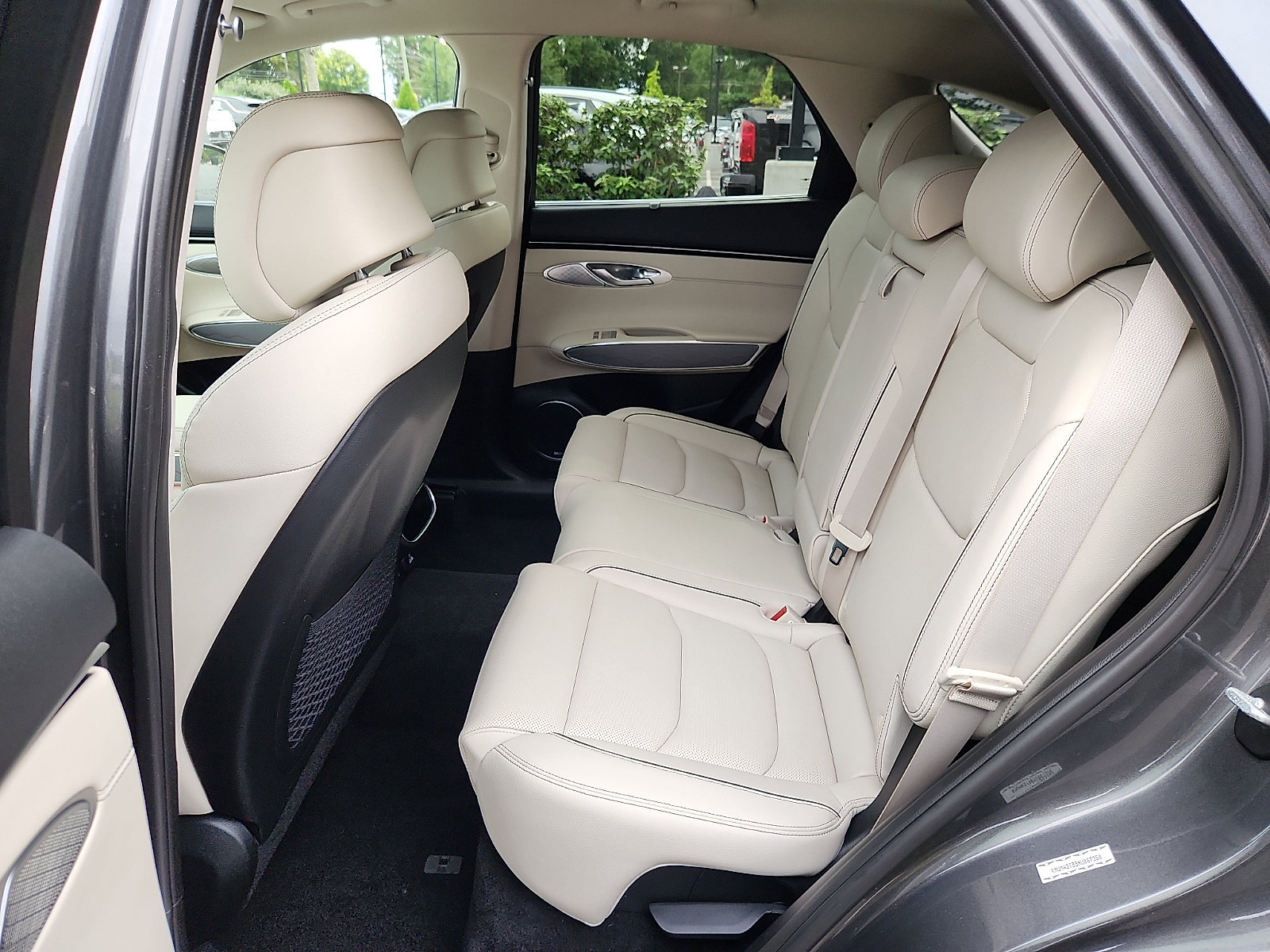 Certified 2022 Genesis GV70 2.5T w/ Advanced Package AWD/4WD image 10