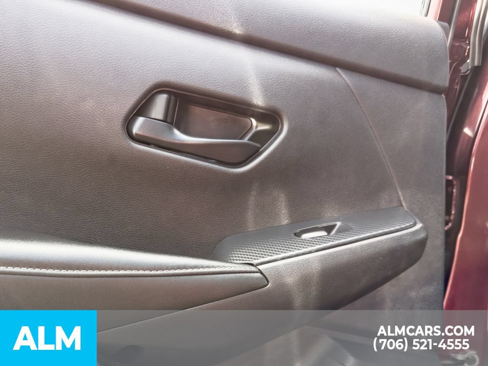 Used 2024 Nissan Sentra SV FWD image 12