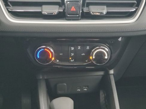 New 2025 Chevrolet TrailBlazer LT w/ LT Cold Weather Package image 22