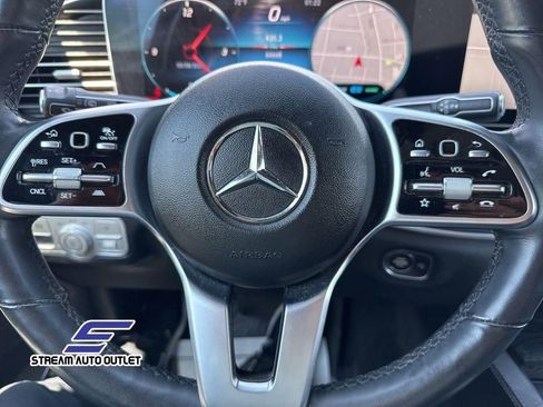 Used 2022 Mercedes-Benz GLS 450 4MATIC image 20