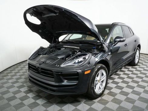 New 2026 Porsche Macan AWD/4WD image 34