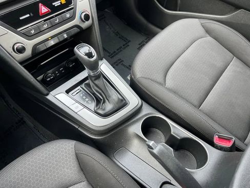 Used 2018 Hyundai Elantra SEL image 26
