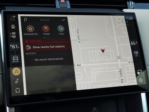 Certified 2025 Land Rover Discovery Sport S image 23