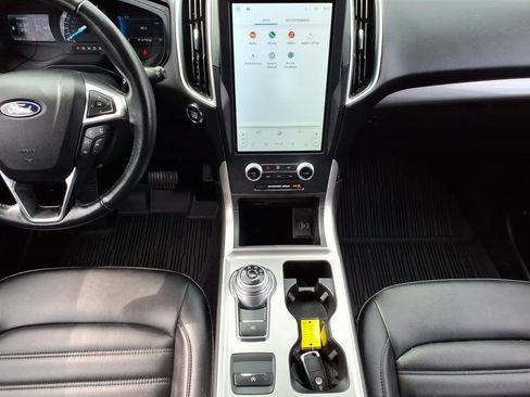 Used 2023 Ford Edge SEL w/ Cargo Accessory Package AWD/4WD image 12