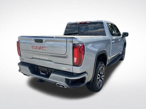 Used 2026 GMC Sierra 1500 AT4 w/ AT4 Premium Package AWD/4WD image 9