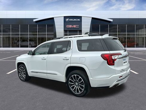 Used 2020 GMC Acadia Denali w/ Trailering Package image 3