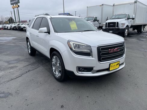 Used 2017 GMC Acadia Limited SLT image 2
