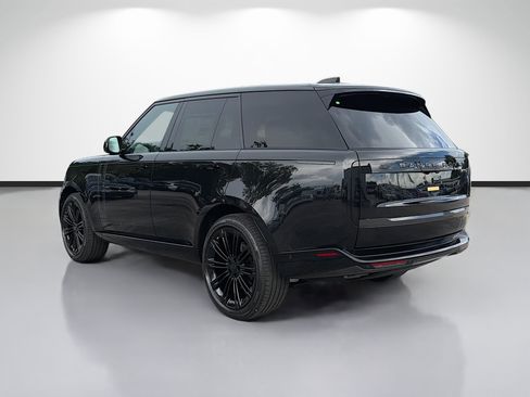 New 2026 Land Rover Range Rover SE AWD/4WD image 3