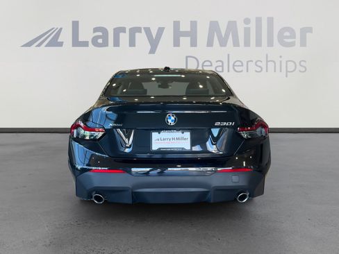 Used 2024 BMW 230i xDrive 230i xDrive w/ Convenience Package image 4