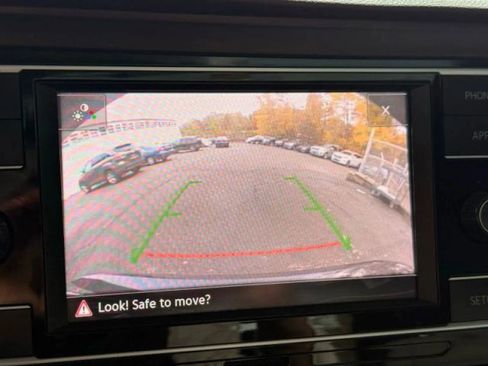 Used 2019 Volkswagen Jetta R-Line image 36