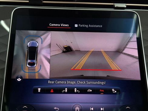 Certified 2022 Mercedes-Benz EQS 450+ Sedan image 30