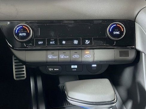 Certified 2025 Hyundai Elantra Sport w/ Cargo Package FWD image 17