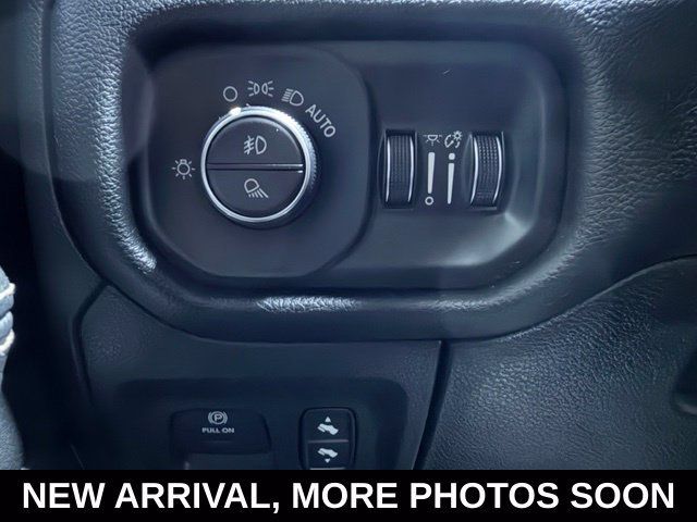 Used 2021 RAM 1500 Laramie w/ Night Edition AWD/4WD image 36