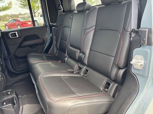 New 2026 Jeep Gladiator Rubicon image 43