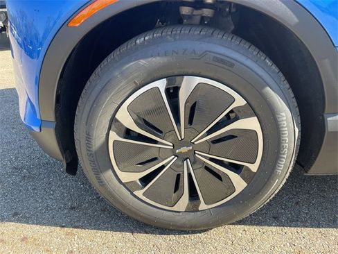 New 2026 Chevrolet Blazer EV LT image 10