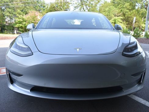 Used 2018 Tesla Model 3 Long Range AWD/4WD image 5