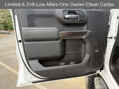 Used 2022 GMC Sierra 1500 SLT w/ SLT Premium Plus Package image 8