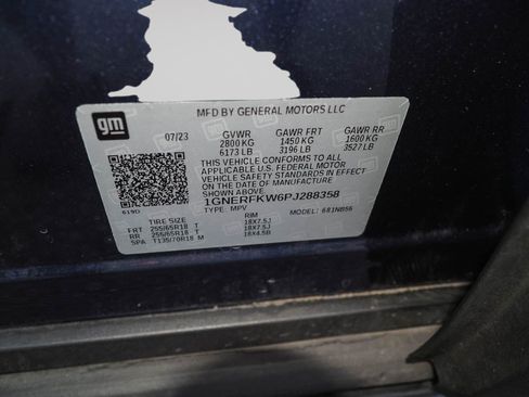Certified 2023 Chevrolet Traverse LS w/ Safety Package FWD image 39