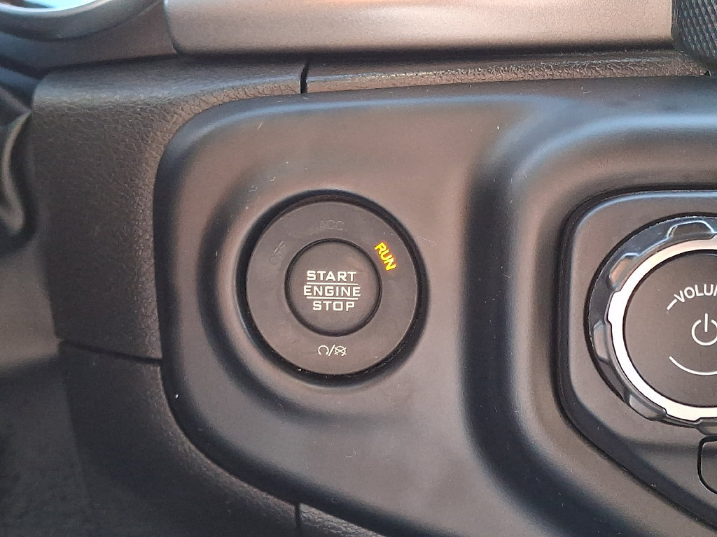 Used 2023 Jeep Wrangler Unlimited Sport AWD/4WD image 22