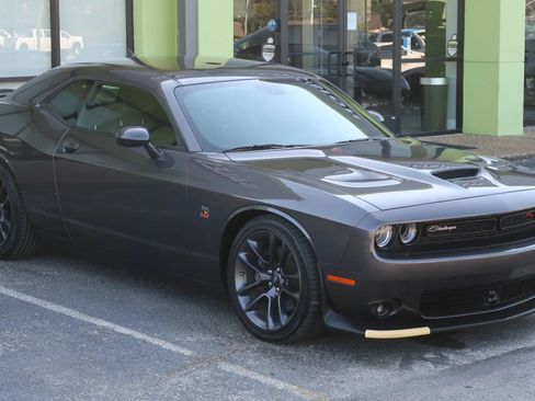 Used 2023 Dodge Challenger R/T Scat Pack w/ Plus Package RWD image 5