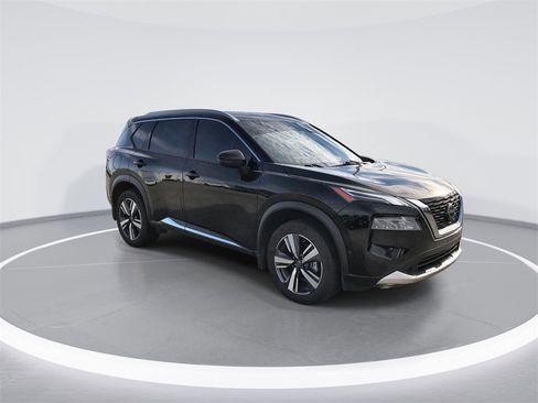 Certified 2023 Nissan Rogue Platinum w/ Platinum Premium Package image 2