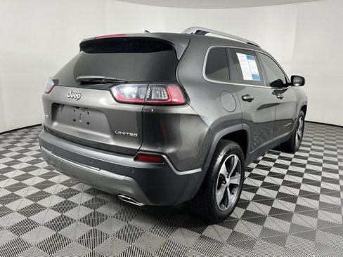 Used 2019 Jeep Cherokee Limited AWD/4WD image 8