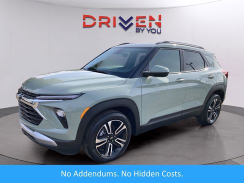 New 2026 Chevrolet TrailBlazer LT w/ Convenience Package image 1