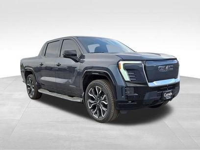 New 2025 GMC Sierra EV Denali