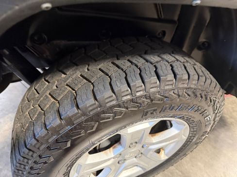 Used 2021 Jeep Wrangler Unlimited Sport AWD/4WD image 28