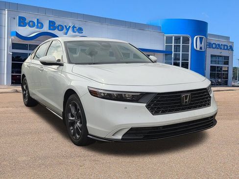 Used 2024 Honda Accord EX-L image 7