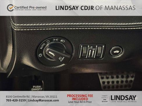 Certified 2023 Chrysler 300 C RWD image 27
