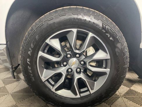Certified 2024 Chevrolet Silverado 1500 LT image 23