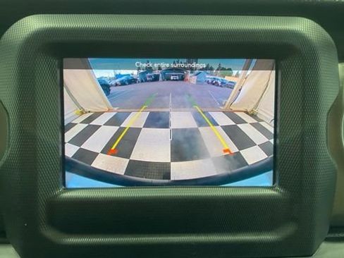 Used 2022 Jeep Wrangler Sport S image 27