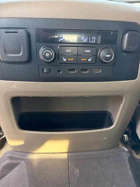Used 2017 Chevrolet Tahoe Premier RWD image 14