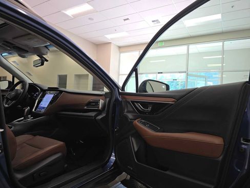 Used 2022 Subaru Outback Touring XT w/ Popular Package #2 AWD/4WD image 27
