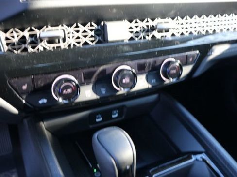 New 2025 Honda Accord EX-L image 19