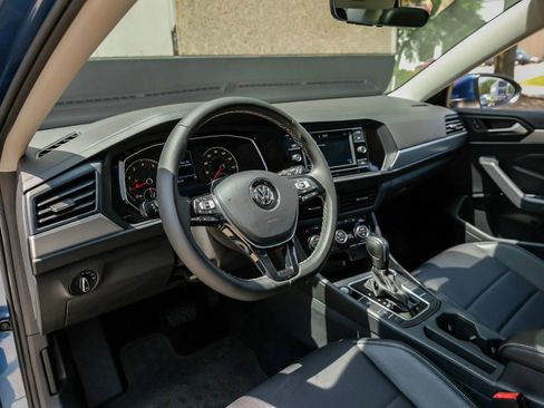 Used 2021 Volkswagen Jetta S FWD image 2