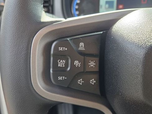 Used 2024 Ford Bronco Outer Banks image 28