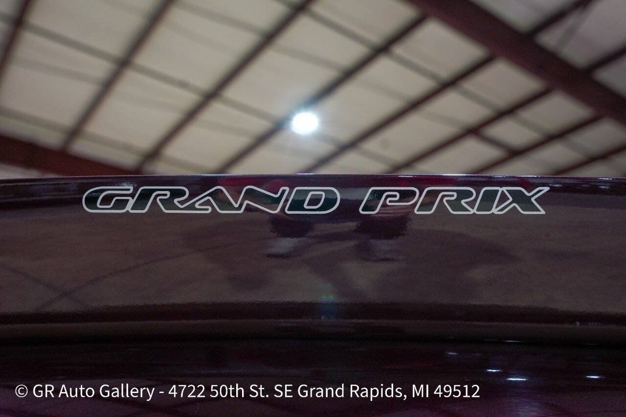 Used 2002 Pontiac Grand Prix GTP FWD image 25
