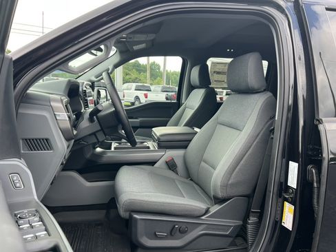 New 2025 Ford F150 XLT w/ Equipment Group 302A MID image 15