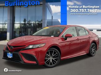 Used 2024 Toyota Camry SE video 1